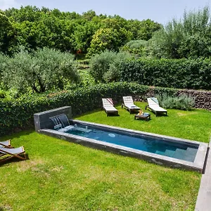  Apartment Terrazze Dell'etna - Country And