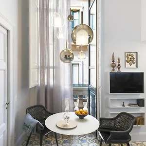 Varo Apartment